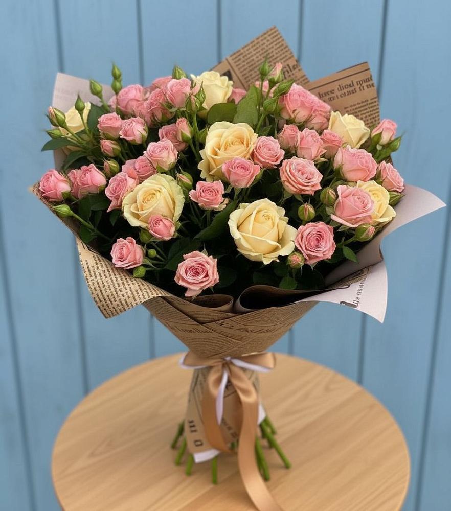 Букет цветов из: Розы в Мендюкино