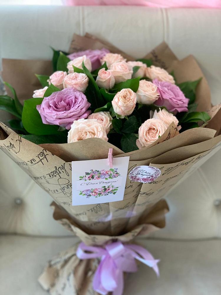 Букет цветов из: Розы в Мендюкино