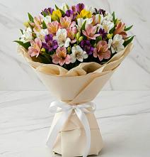 Букет цветов из:  Альстромерии в Мендюкино