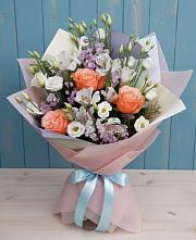 Букет цветов из:  Лизиантусы, Розы, Альстромерии и Гипсофила #REPLACE_PRED# Мендюкино