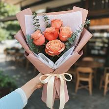 Букет цветов из:  Розы в Мендюкино