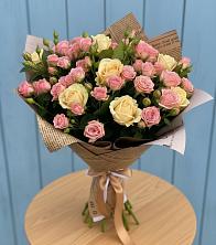 Букет цветов из:  Розы в Мендюкино