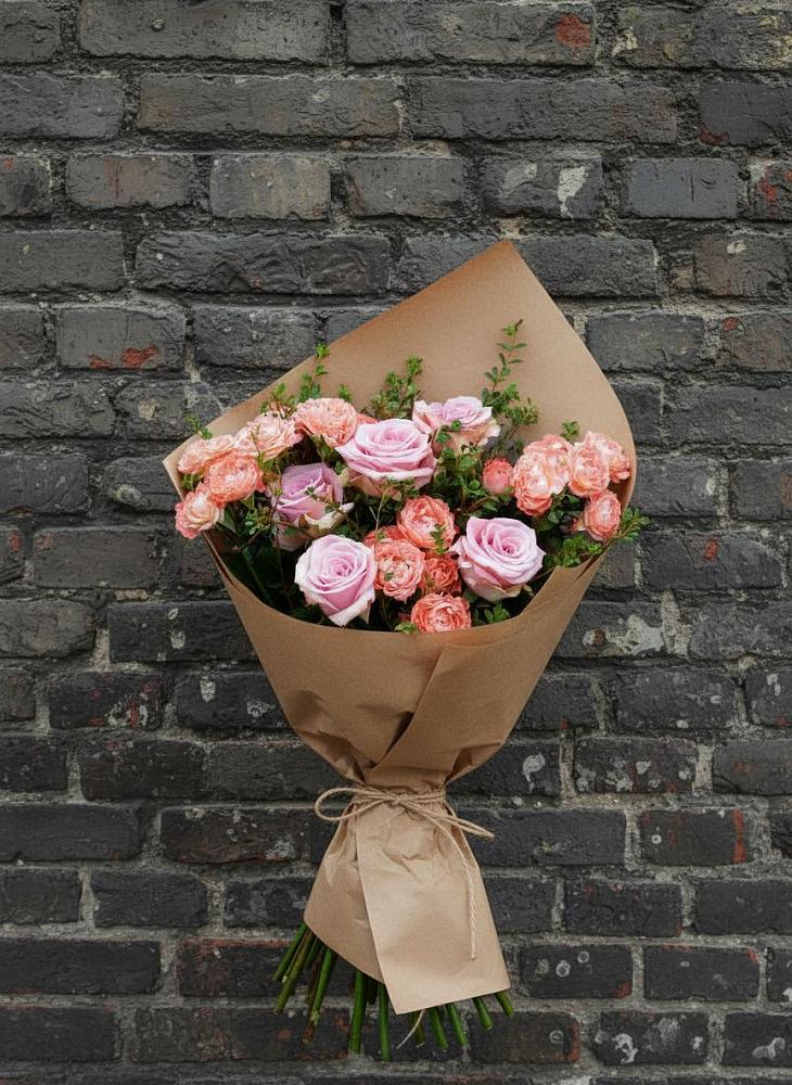 Букет цветов из: Розы в Мендюкино