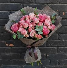 Букет цветов из:  Розы в Мендюкино